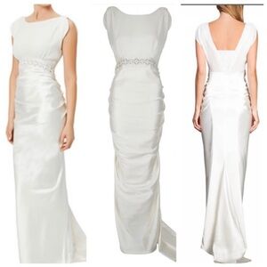 VINTAGE style Damsel In A Dress wedding dress gown.